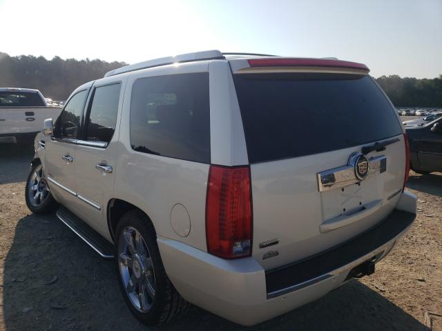 Photo 3 from auction – 2010 CADILLAC ESCALADE L with VIN 1GYUKBEF0AR218547