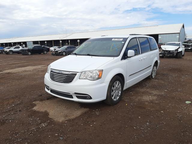 Photo 2 from auction – 2015 CHRYSLER TOWN & COU with VIN 2C4RC1BGXFR565367