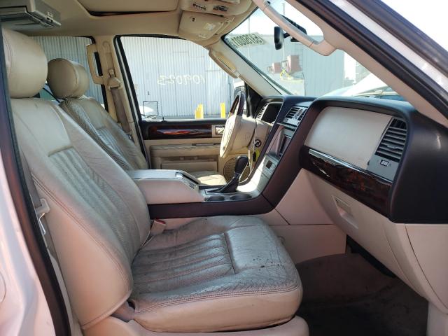 Photo 5 from auction – 2003 LINCOLN NAVIGATOR with VIN 5LMFU27R03LJ32931