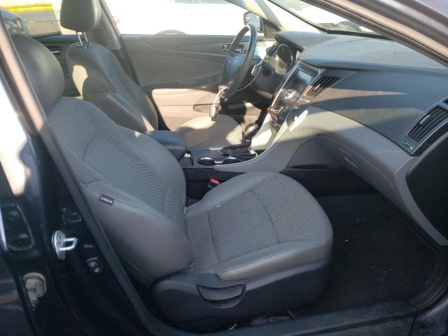 Photo 5 from auction – 2011 HYUNDAI SONATA with VIN 5NPEC4AC4BH226898