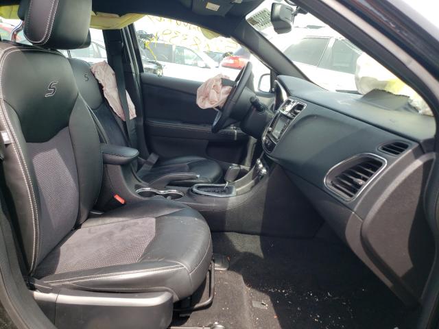 Photo 5 from auction – 2013 CHRYSLER 200 LIMITE with VIN 1C3CCBCG4DN679101