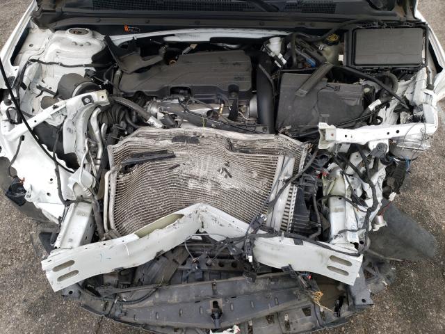 Photo 7 from auction – 2018 CHEVROLET MALIBU LT with VIN 1G1ZD5ST0JF183410