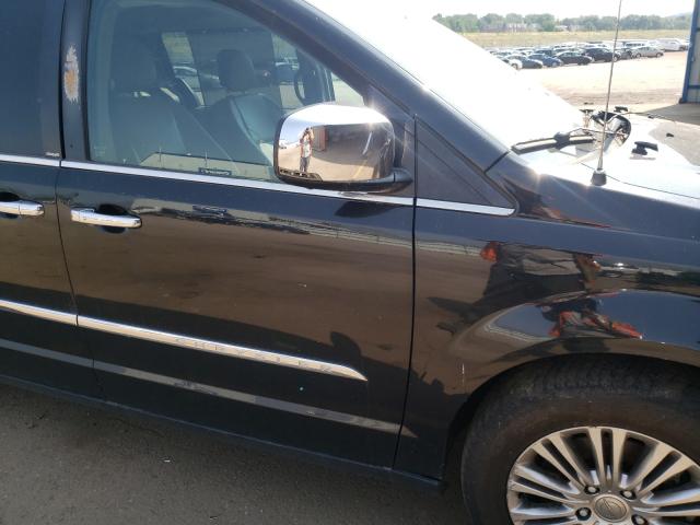 Photo 9 from auction – 2013 CHRYSLER TOWN & COU with VIN 2C4RC1CG4DR614462