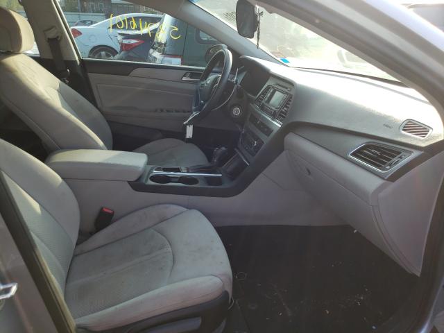 Photo 5 from auction – 2015 HYUNDAI SONATA SE with VIN 5NPE24AF8FH246767