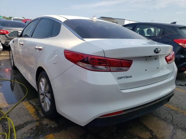 Photo 3 from auction – 2016 KIA OPTIMA LX with VIN 5XXGT4L32GG036154