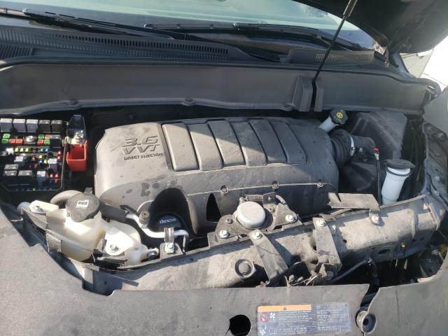 Photo 7 from auction – 2017 BUICK ENCLAVE with VIN 5GAKRBKD8HJ316523