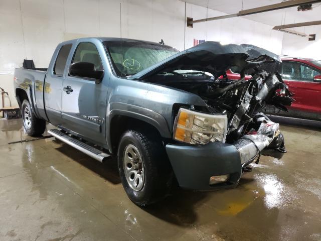 CHEVROLET SILVERADO 2007 with VIN 1GCEK19057Z504879 - Photo from auction