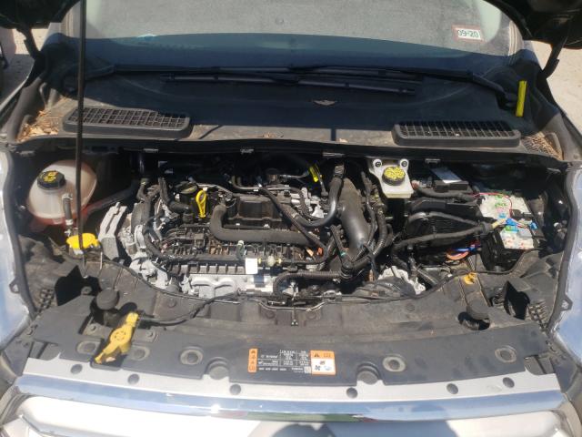 Photo 7 from auction – 2019 FORD ESCAPE SE with VIN 1FMCU9GD2KUA37251