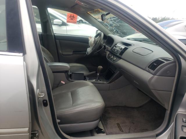 Photo 5 from auction – 2005 TOYOTA CAMRY LE with VIN 4T1BE32K35U522692