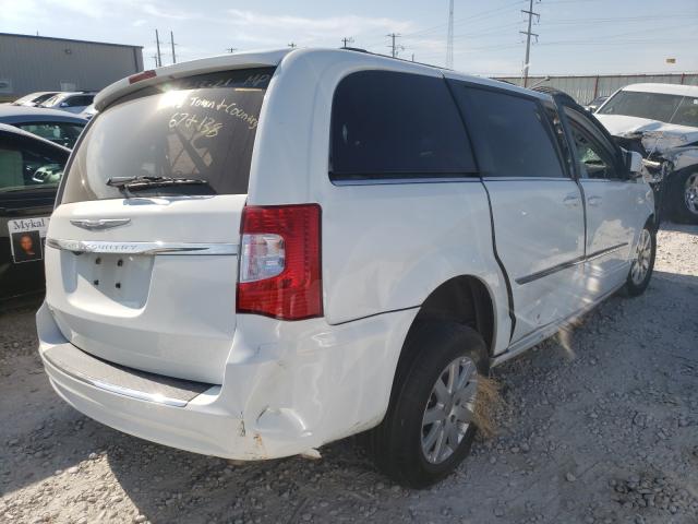 Photo 4 from auction – 2015 CHRYSLER TOWN & COU with VIN 2C4RC1BG9FR626644