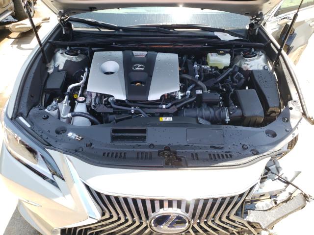 Photo 7 from auction – 2021 LEXUS ES 300H with VIN 58ADA1C16MU010463