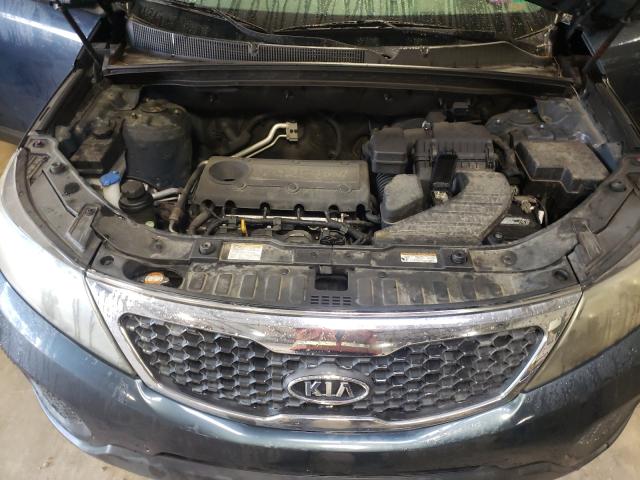 Photo 7 from auction – 2011 KIA SORENTO BA with VIN 5XYKT3A19BG121728