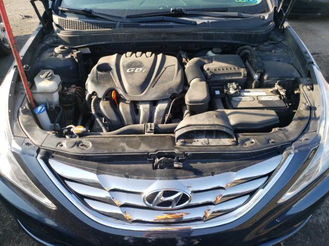 Photo 7 from auction – 2011 HYUNDAI SONATA with VIN 5NPEC4AC4BH226898