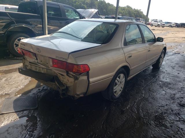 Photo 4 from auction – 2000 TOYOTA CAMRY CE with VIN 4T1BG22K7YU973729