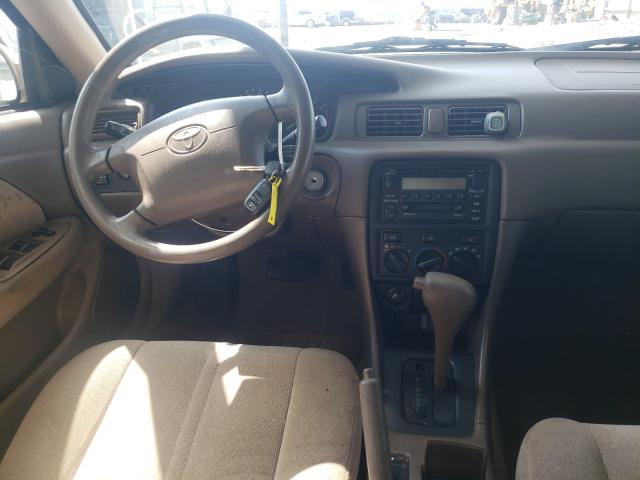 Photo 9 from auction – 2000 TOYOTA CAMRY CE with VIN 4T1BG22K7YU973729