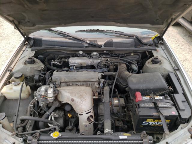 Photo 7 from auction – 2001 TOYOTA CAMRY with VIN 4T1BG22K41U034141