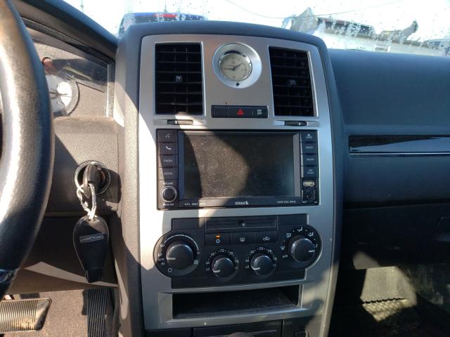 Photo 9 from auction – 2010 CHRYSLER 300 S with VIN 2C3CA2CV6AH328828