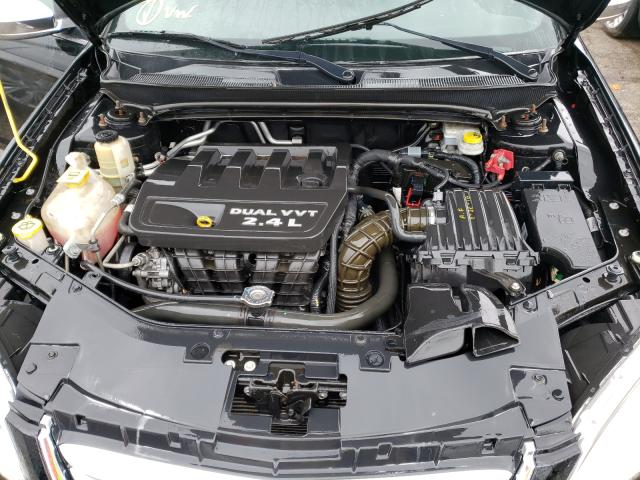 Photo 7 from auction – 2011 CHRYSLER 200 LIMITE with VIN 1C3BC2FB1BN583242