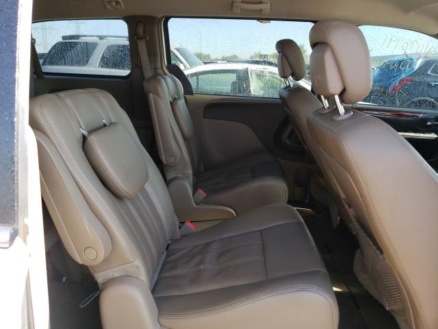 Photo 6 from auction – 2016 CHRYSLER TOWN & COU with VIN 2C4RC1BG7GR289425