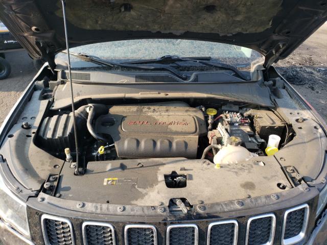 Photo 7 from auction – 2018 JEEP COMPASS LA with VIN 3C4NJDBB0JT231736