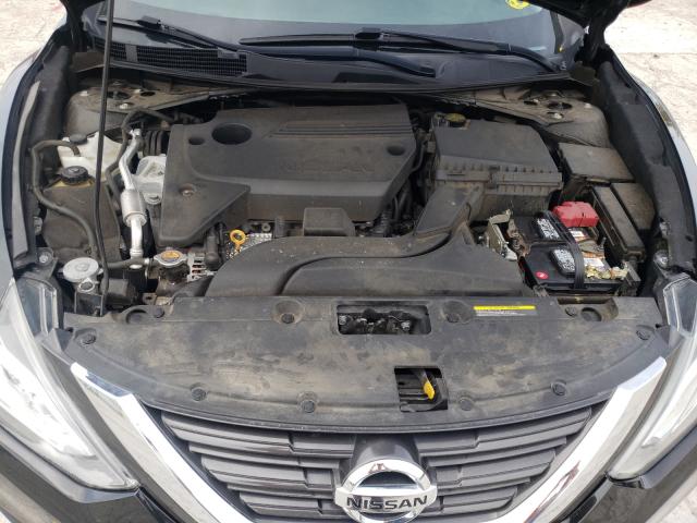 Photo 7 from auction – 2017 NISSAN ALTIMA 2.5 with VIN 1N4AL3AP5HC169617