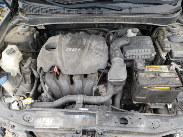 Photo 7 from auction – 2012 HYUNDAI SONATA SE with VIN 5NPEC4AC4CH493671