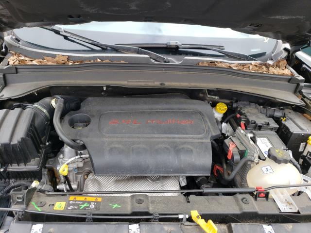 Photo 7 from auction – 2016 JEEP RENEGADE L with VIN ZACCJBDT2GPD37123