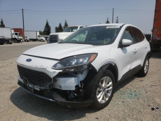 Photo 2 from auction – 2020 FORD ESCAPE SE with VIN 1FMCU0G60LUB69696