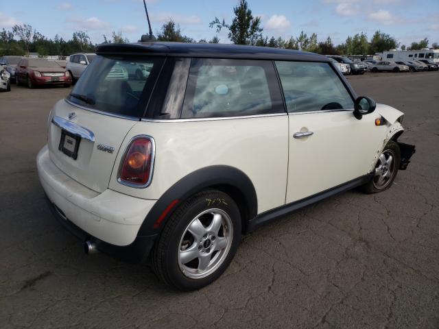 Photo 4 from auction – 2009 MINI COOPER with VIN WMWMF33519TT68284