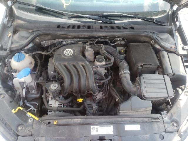 Photo 7 from auction – 2015 VOLKSWAGEN JETTA BASE with VIN 3VW2K7AJ4FM214172