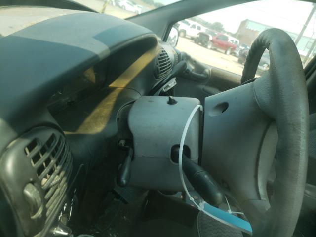 Photo 8 from auction – 1998 DODGE GRAND CARA with VIN 2B4GP4430WR567973