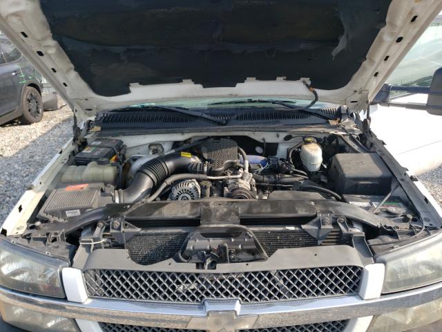 Photo 7 from auction – 2003 CHEVROLET SILVERADO with VIN 1GCJK33163F196273