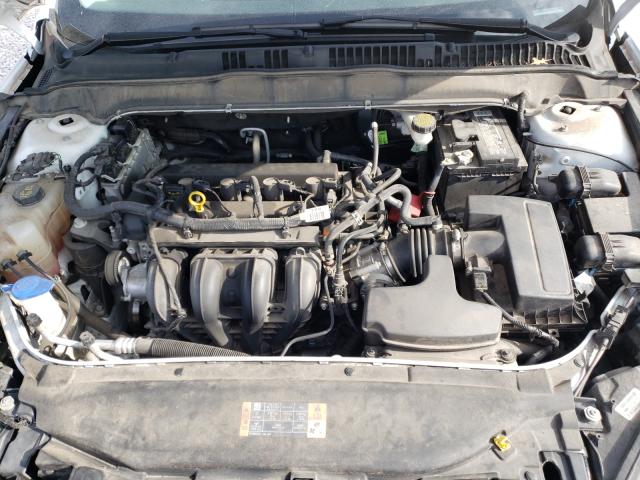Photo 7 from auction – 2016 FORD FUSION SE with VIN 3FA6P0H74GR264667