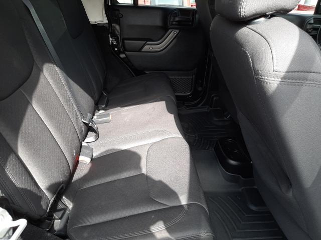 Photo 6 from auction – 2014 JEEP WRANGLER U with VIN 1C4BJWDGXEL116117
