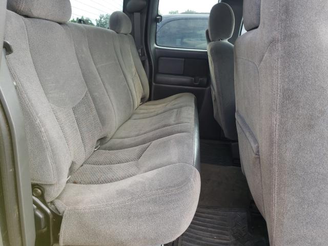 Photo 6 from auction – 2005 CHEVROLET SILVERADO with VIN 1GCEK19ZX5Z157593