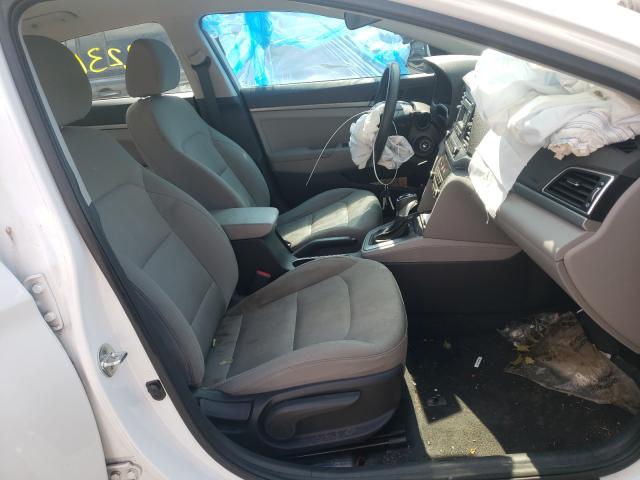 Photo 5 from auction – 2017 HYUNDAI ELANTRA SE with VIN 5NPD74LF6HH211514