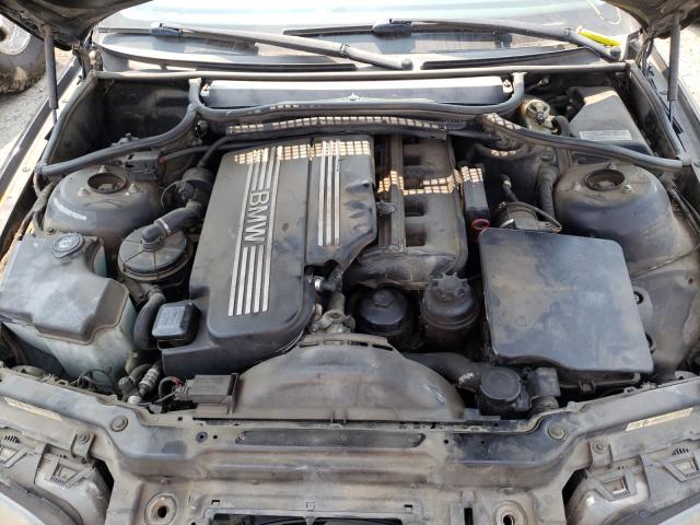 Photo 7 from auction – 2003 BMW 325 I with VIN WBAAZ33403KP78248