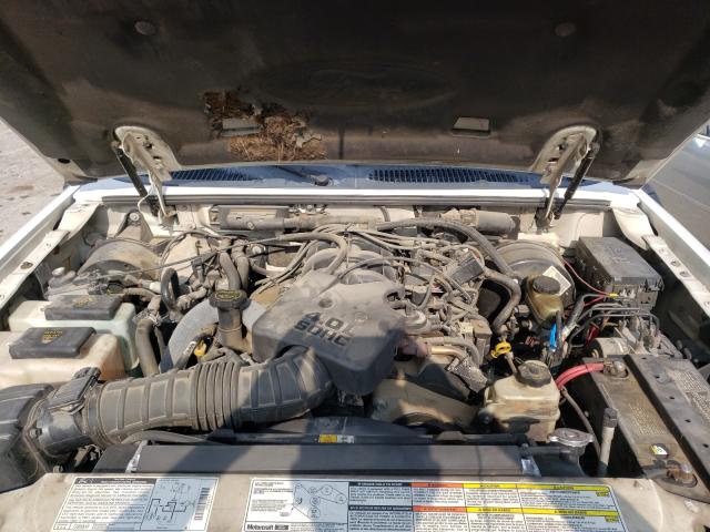 Photo 7 from auction – 2001 FORD EXPLORER S with VIN 1FMZU67E31UB44406