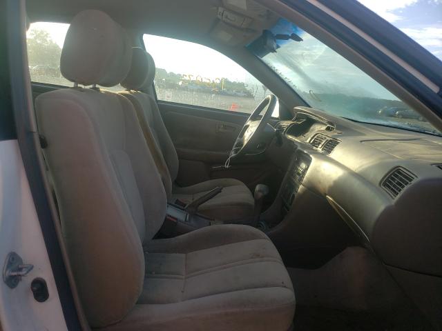 Photo 5 from auction – 2000 TOYOTA CAMRY CE with VIN 4T1BG22K4YU974952