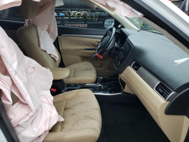 Photo 5 from auction – 2017 MITSUBISHI OUTLANDER with VIN JA4AD3A30HZ066889