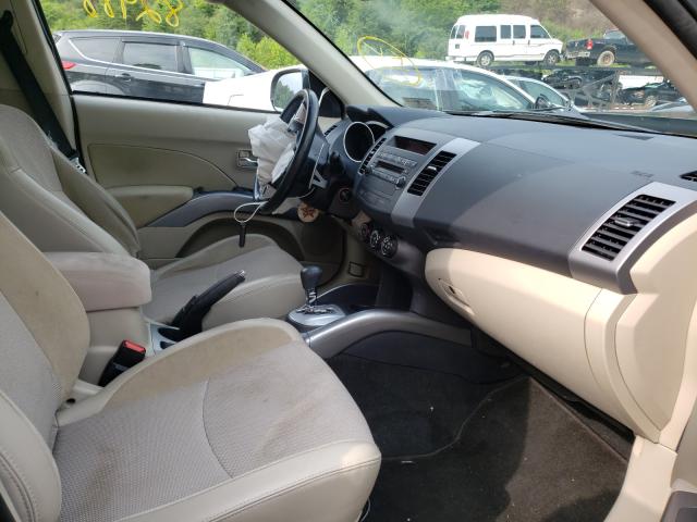 Photo 5 from auction – 2011 MITSUBISHI OUTLANDER with VIN JA4JT3AW2BU009403
