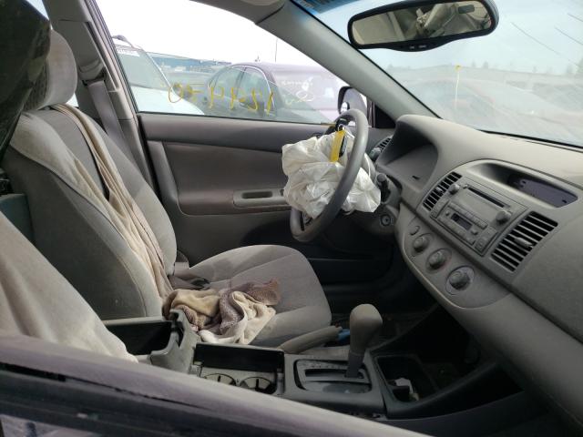 Photo 5 from auction – 2002 TOYOTA CAMRY LE with VIN 4T1BE32K92U616281