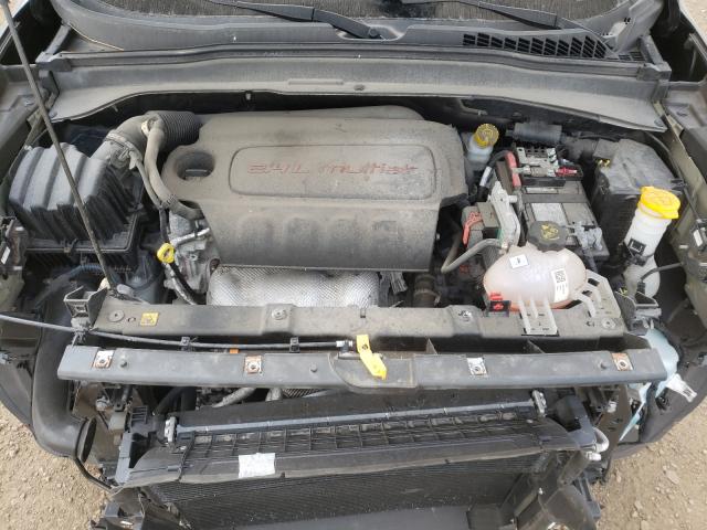 Photo 7 from auction – 2015 JEEP RENEGADE L with VIN ZACCJADT4FPB29916