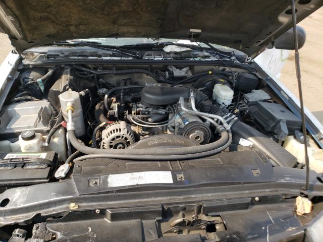 Photo 7 from auction – 2003 GMC SONOMA with VIN 1GTCS19X538242799