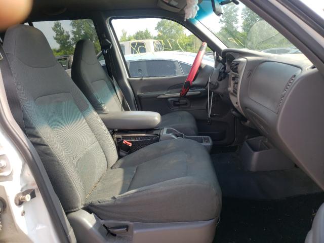 Photo 5 from auction – 2001 FORD EXPLORER S with VIN 1FMZU67E31UB44406