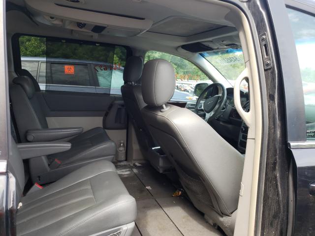 Photo 6 from auction – 2010 CHRYSLER TOWN & COU with VIN 2A4RR5D18AR126458