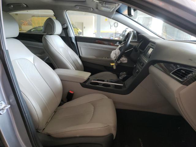Photo 5 from auction – 2017 HYUNDAI SONATA SPO with VIN 5NPE34AF0HH462211