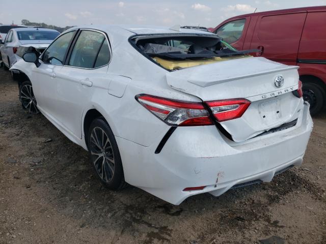 Photo 3 from auction – 2020 TOYOTA CAMRY SE with VIN 4T1G11AK2LU927348