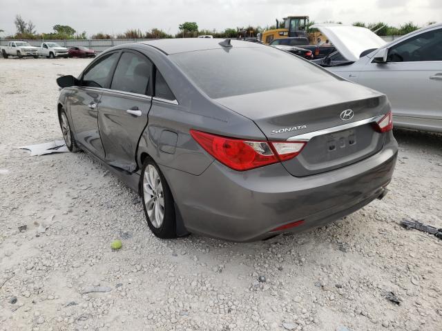 Photo 3 from auction – 2013 HYUNDAI SONATA SE with VIN 5NPEC4AC3DH592922