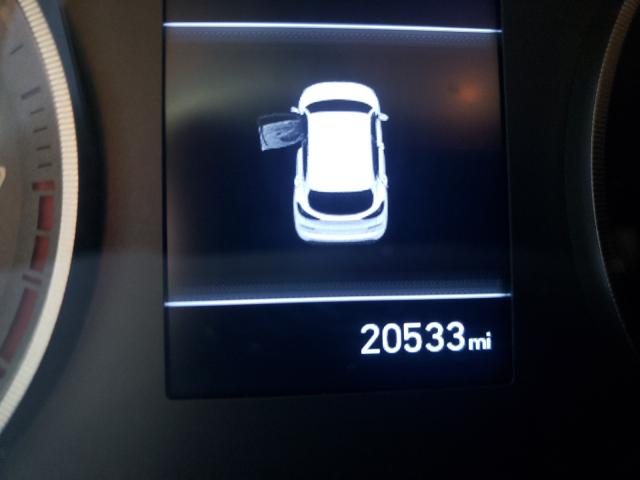 Photo 8 from auction – 2020 HYUNDAI TUCSON LIM with VIN KM8J3CAL3LU179990